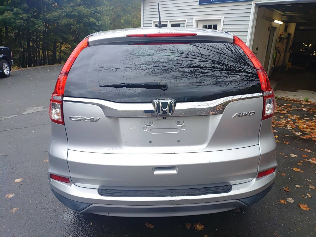 Used 2015 Honda CR-V LX image 8