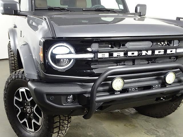 Used 2022 Ford Bronco Outer Banks image 45