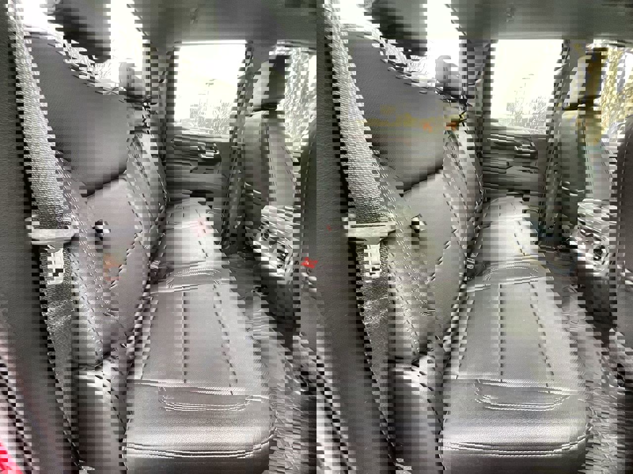 Used 2022 GMC Sierra 1500 SLT w/ SLT Convenience Package image 27