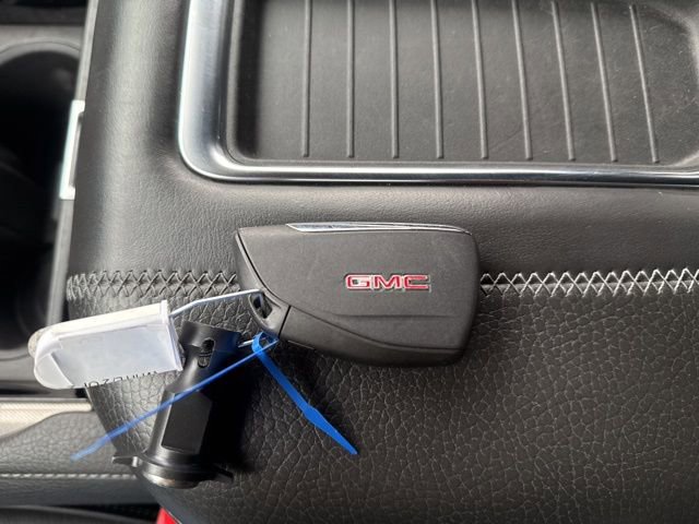 Used 2022 GMC Yukon XL Denali image 67