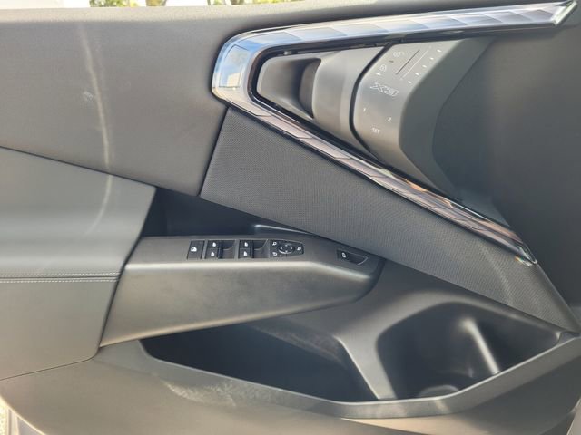 New 2025 BMW X3 xDrive30i w/ Convenience Package image 21