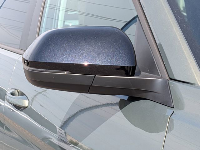 Certified 2025 Volkswagen Atlas Peak Edition SE AWD/4WD image 12