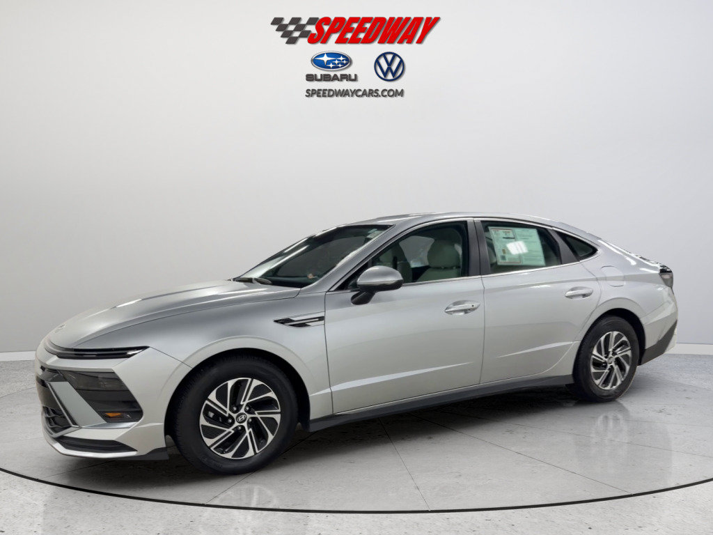 Used 2026 Hyundai Sonata Blue FWD image 11