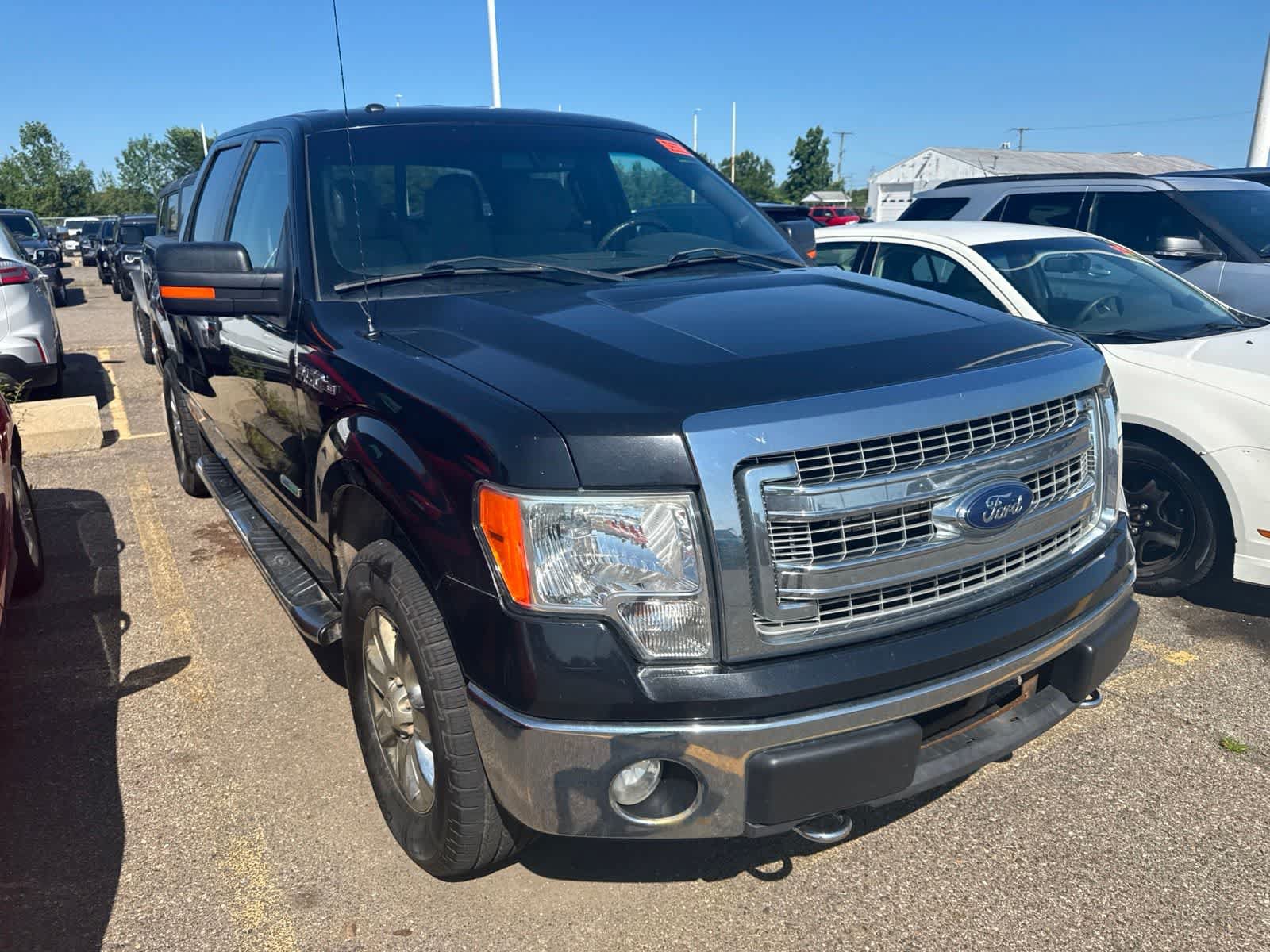 Used 2013 Ford F150 XLT w/ Luxury Equipment Group AWD/4WD image 10
