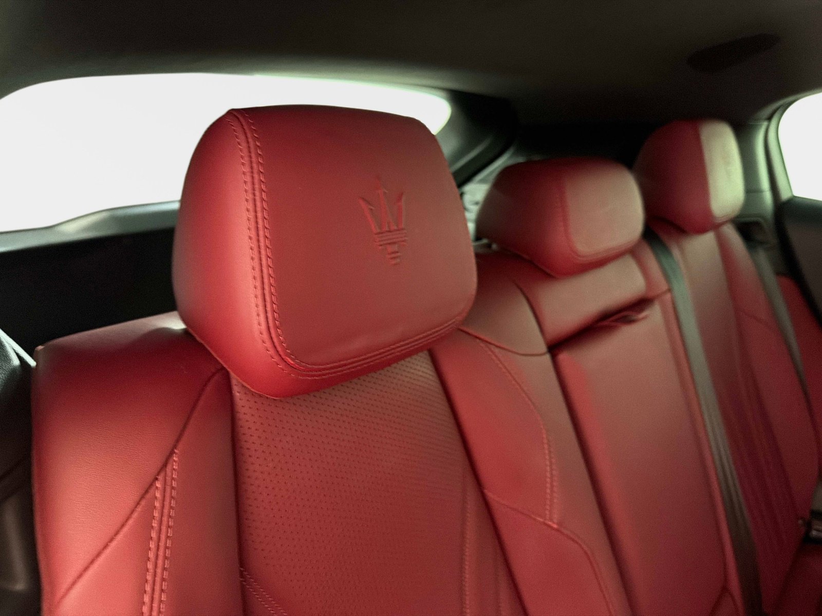 Used 2023 Maserati Grecale Modena AWD/4WD image 28