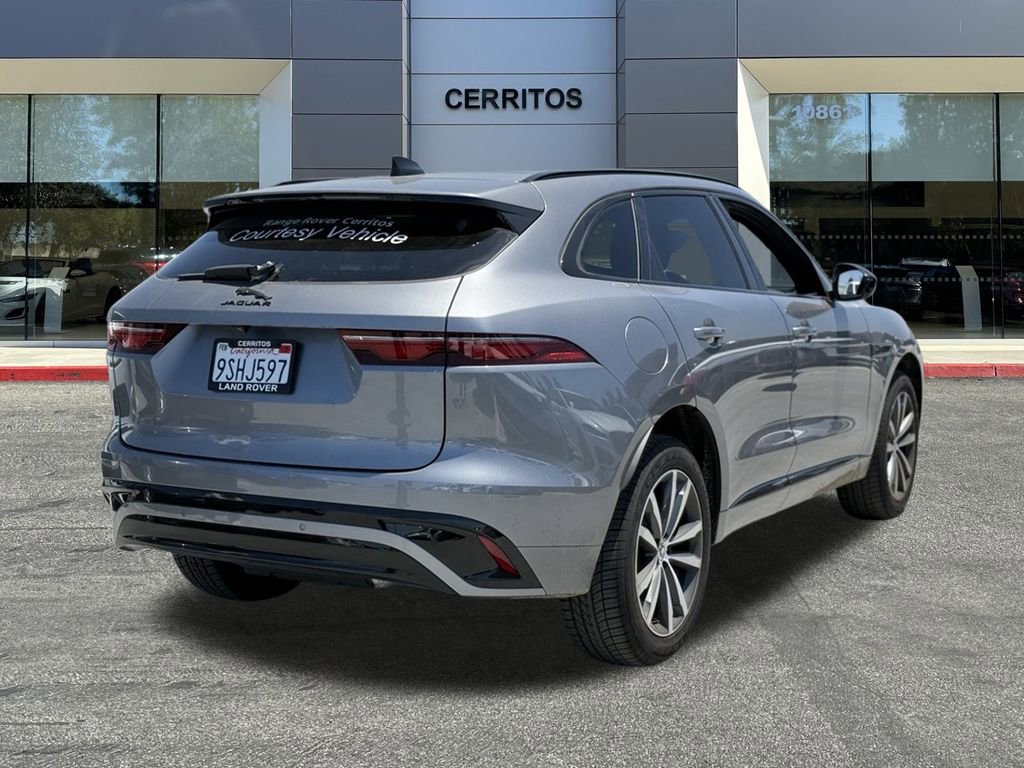 Used 2025 Jaguar F-PACE R-Dynamic S image 7