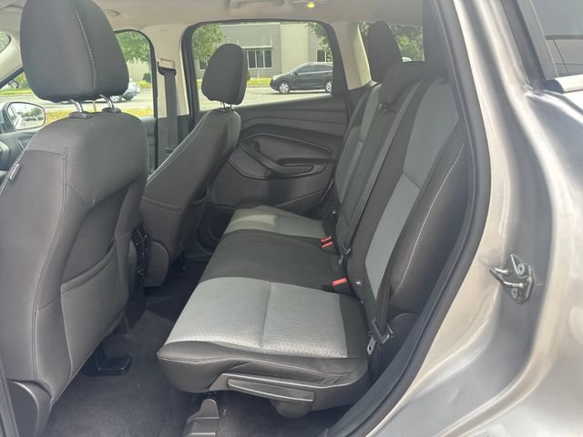 Used 2017 Ford Escape SE w/ Equipment Group 201A AWD/4WD image 25