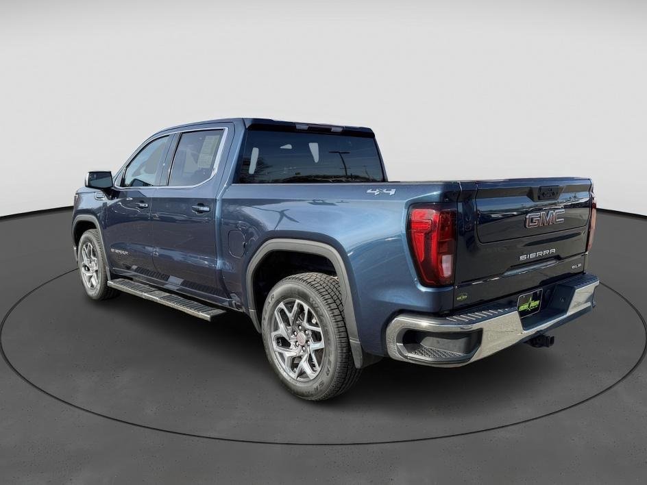 Certified 2022 GMC Sierra 1500 SLE image 4