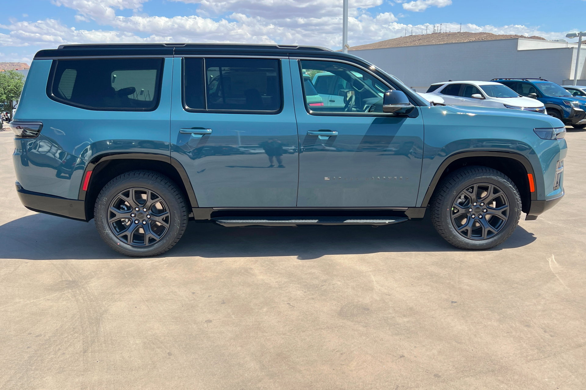 New 2026 Jeep Grand Wagoneer 4WD image 6