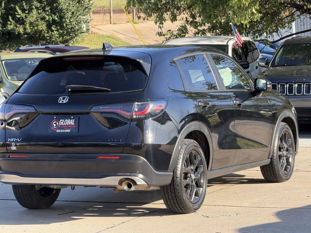 Used 2023 Honda HR-V Sport image 6