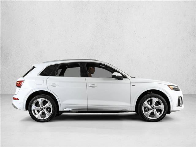 Certified 2023 Audi Q5 2.0T Premium Plus w/ Premium Plus Package AWD/4WD image 4