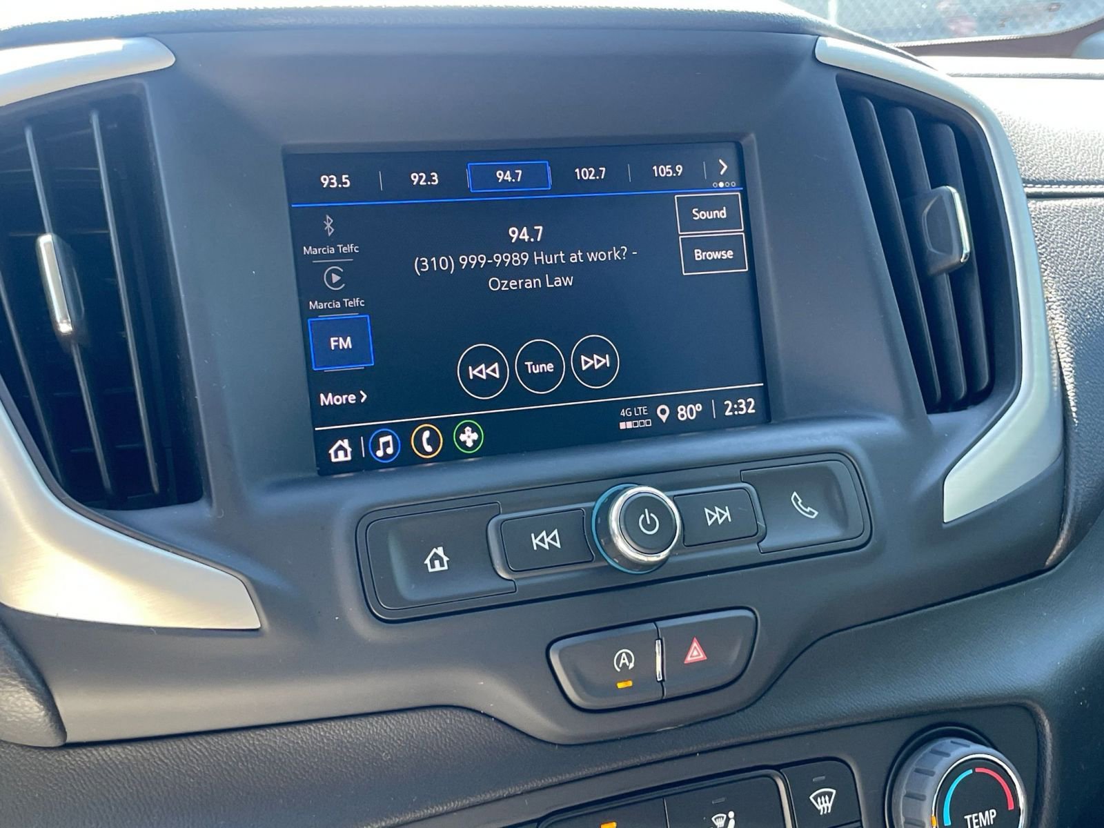 Used 2024 GMC Terrain SLE image 21