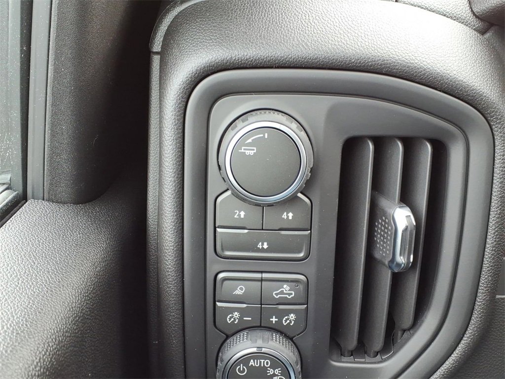 New 2026 Chevrolet Silverado 2500 Custom w/ Custom Value Package image 15