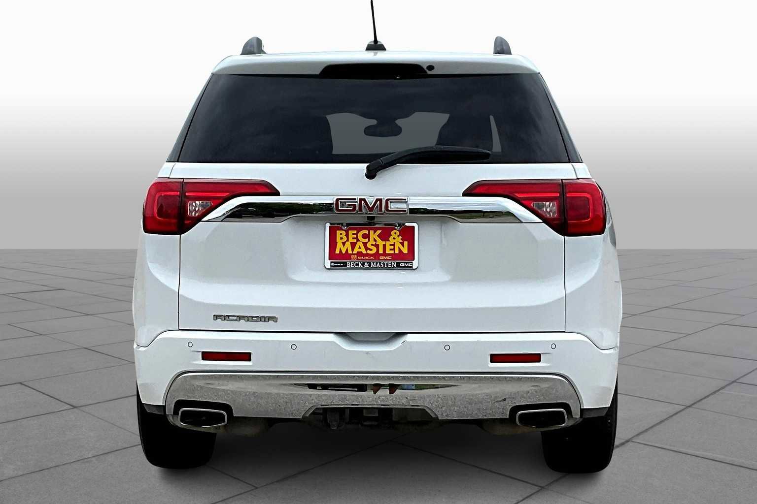 Used 2019 GMC Acadia Denali FWD image 5