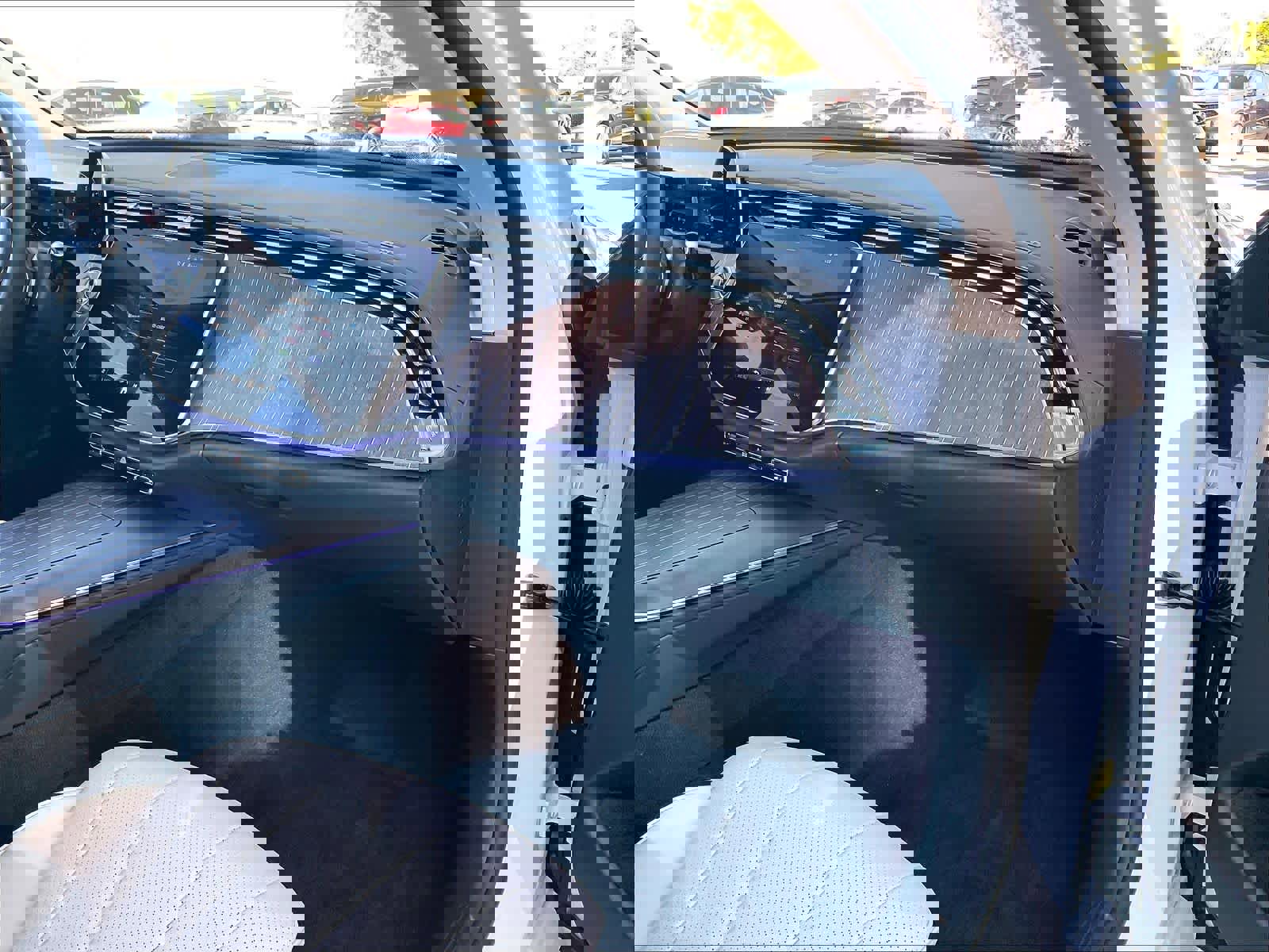 Used 2024 Mercedes-Benz E 450 4MATIC Sedan image 17