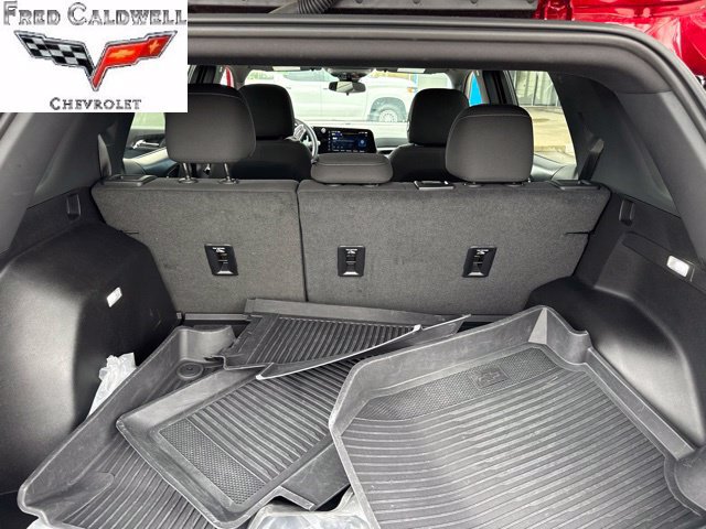 Used 2025 Chevrolet Equinox LT FWD image 8