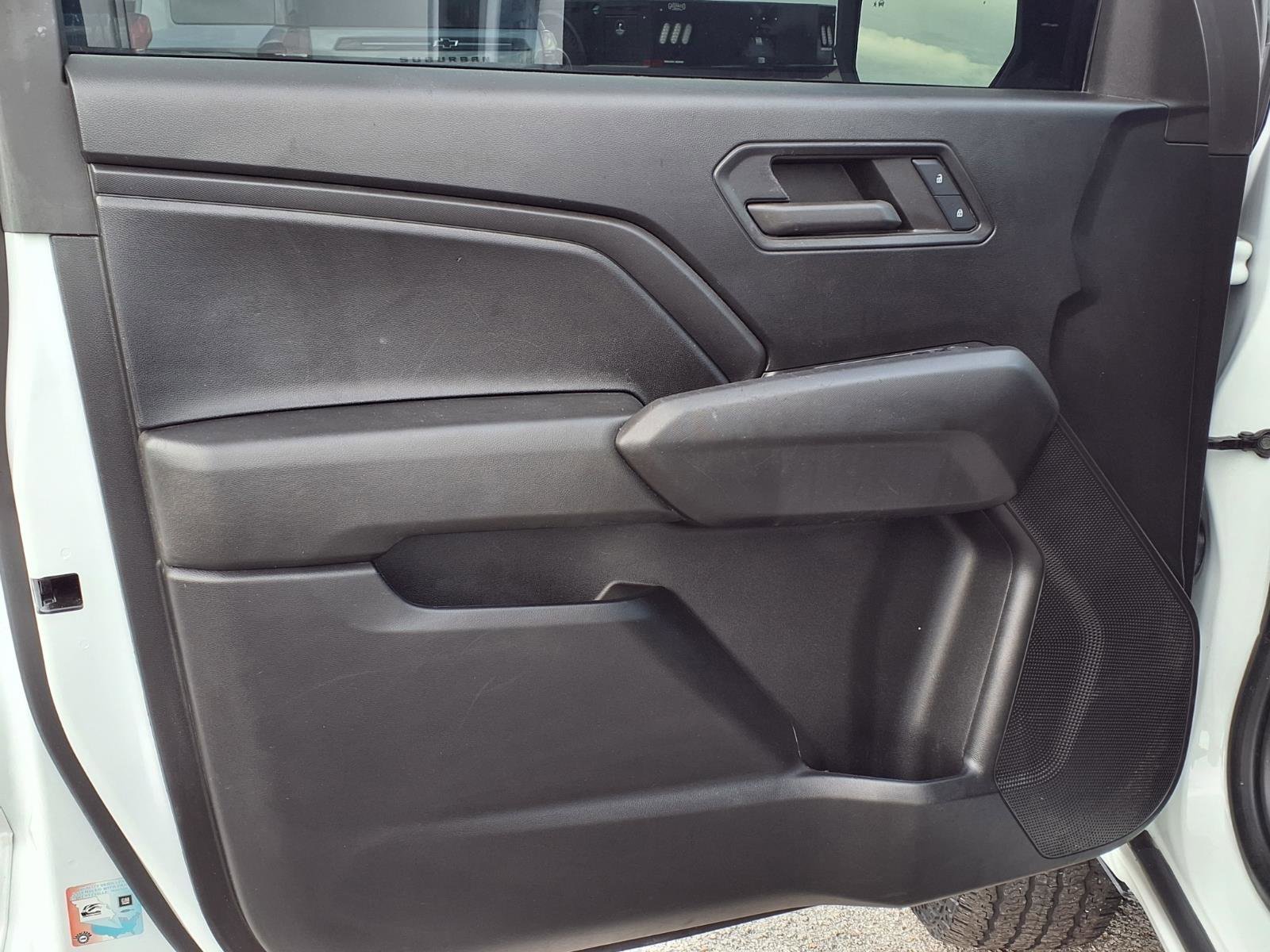Used 2024 Chevrolet Colorado Trail Boss w/ Advanced Trailering Package AWD/4WD image 15