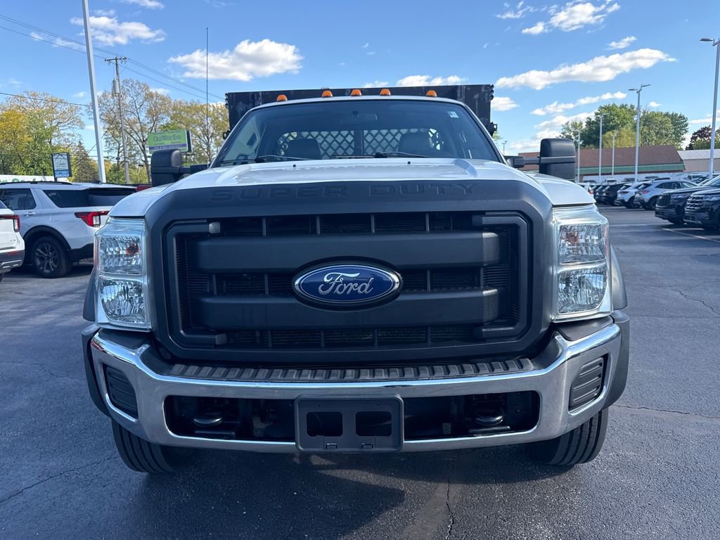 Used 2015 Ford F550 2WD Regular Cab Super Duty image 3