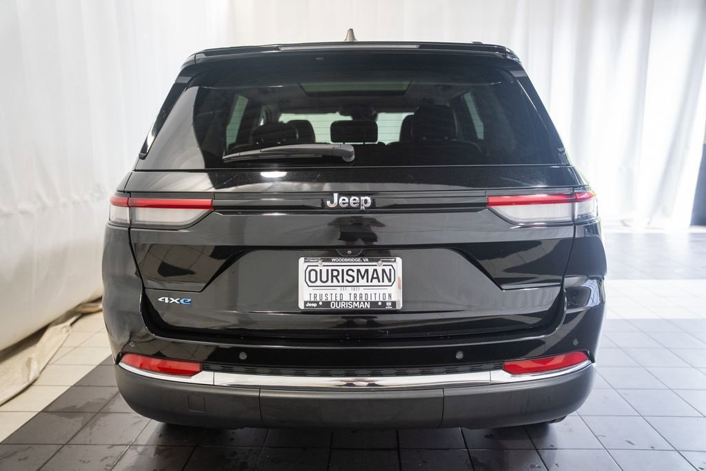Used 2022 Jeep Grand Cherokee Limited 4xe AWD/4WD image 5