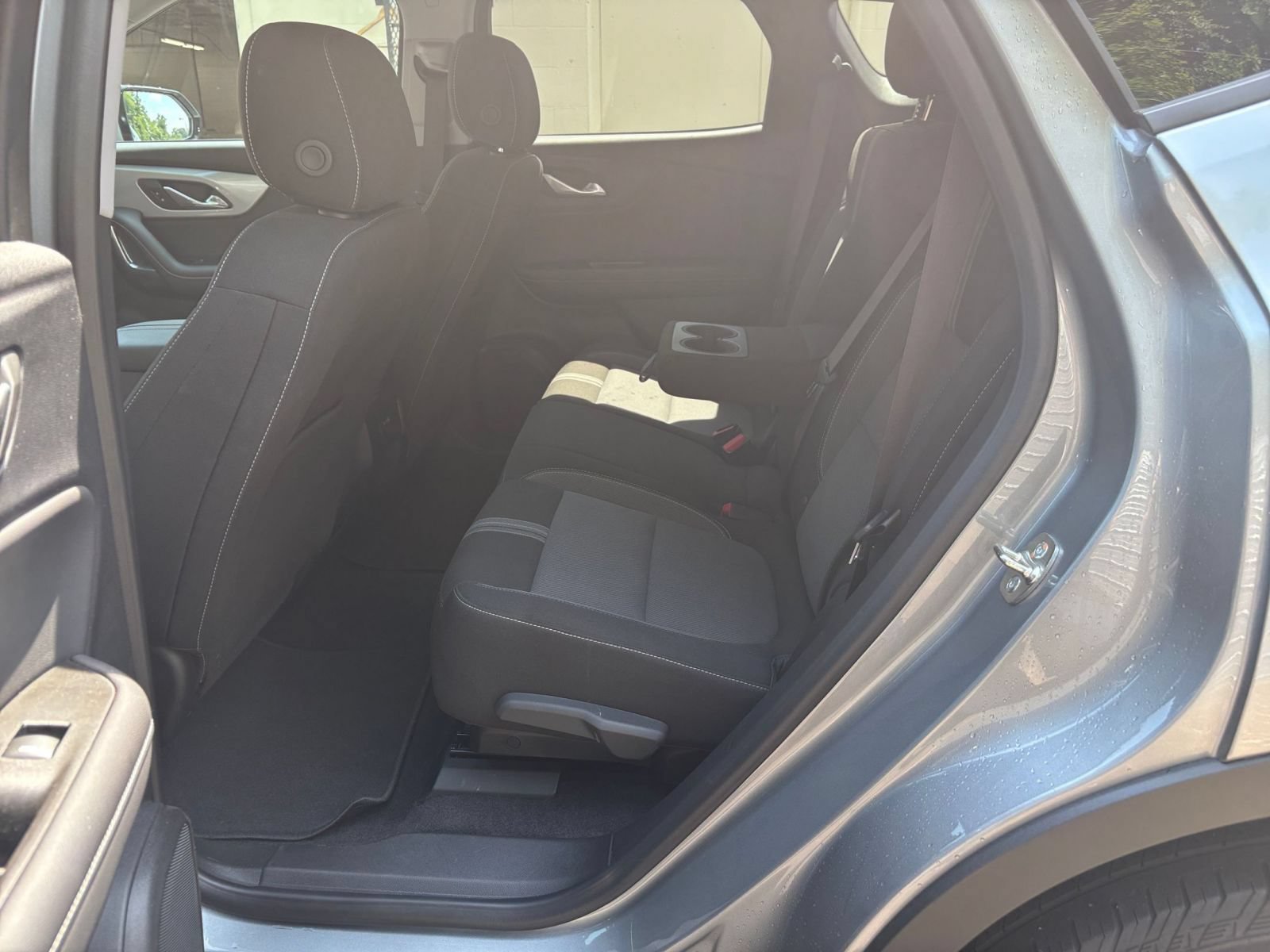 Used 2025 Chevrolet Blazer LT FWD image 21