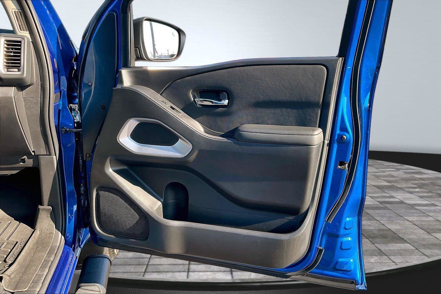 Certified 2024 Nissan Frontier SV w/ Technology Package AWD/4WD image 25