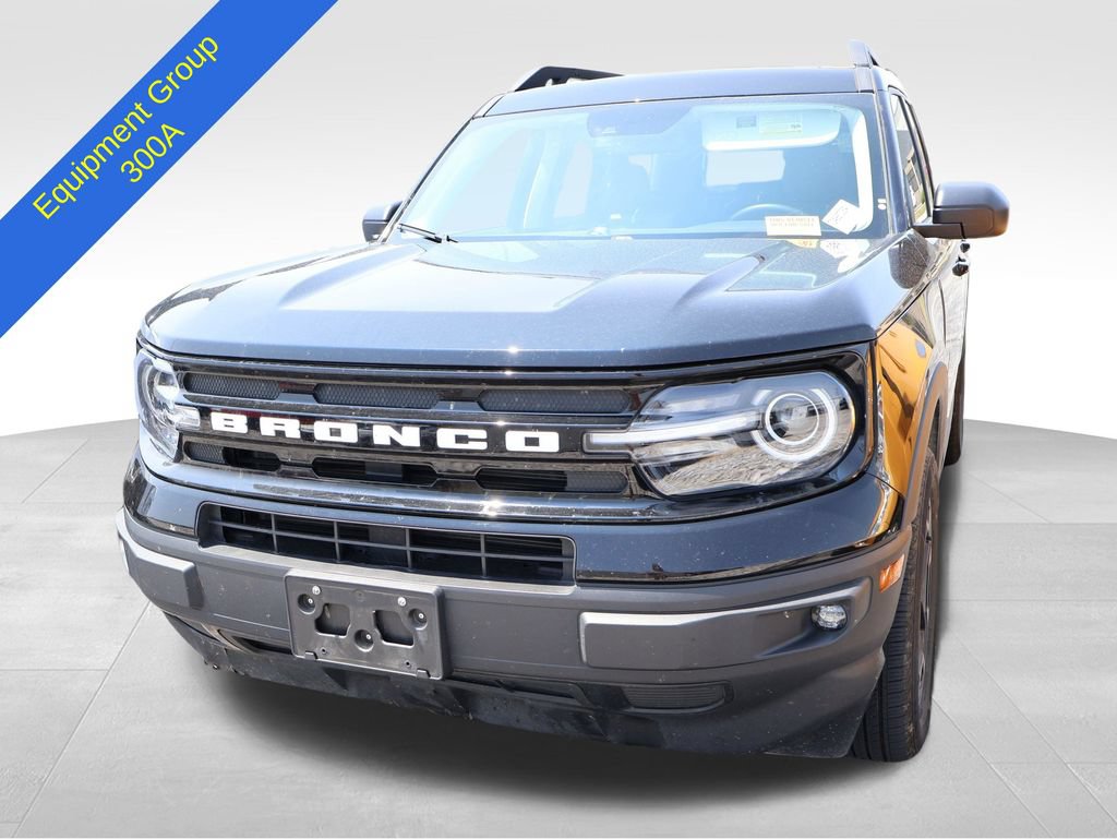 Used 2024 Ford Bronco Sport Outer Banks w/ Tech Package AWD/4WD image 3