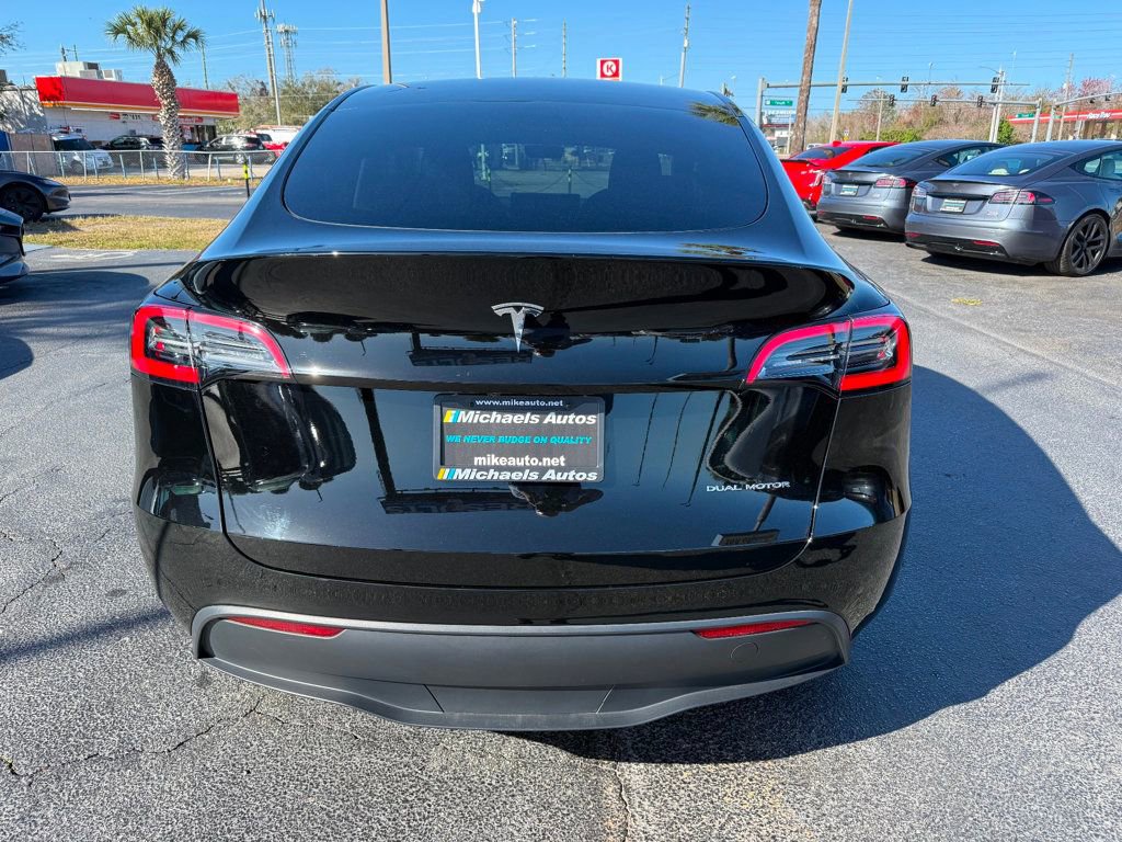 Used 2023 Tesla Model Y Long Range image 5