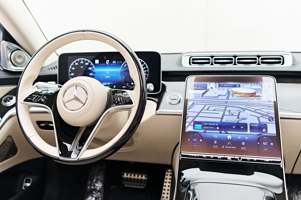 Used 2024 Mercedes-Benz S 580e 4MATIC Sedan image 57