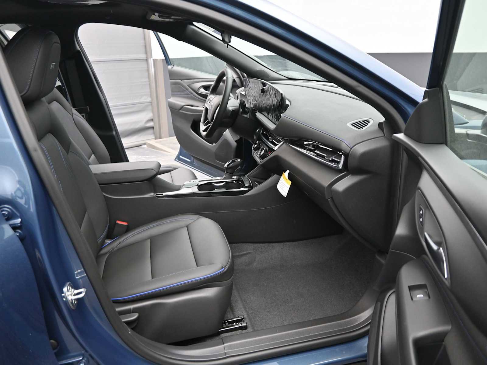 New 2026 Buick Envista Sport Touring w/ Convenience I Package image 15