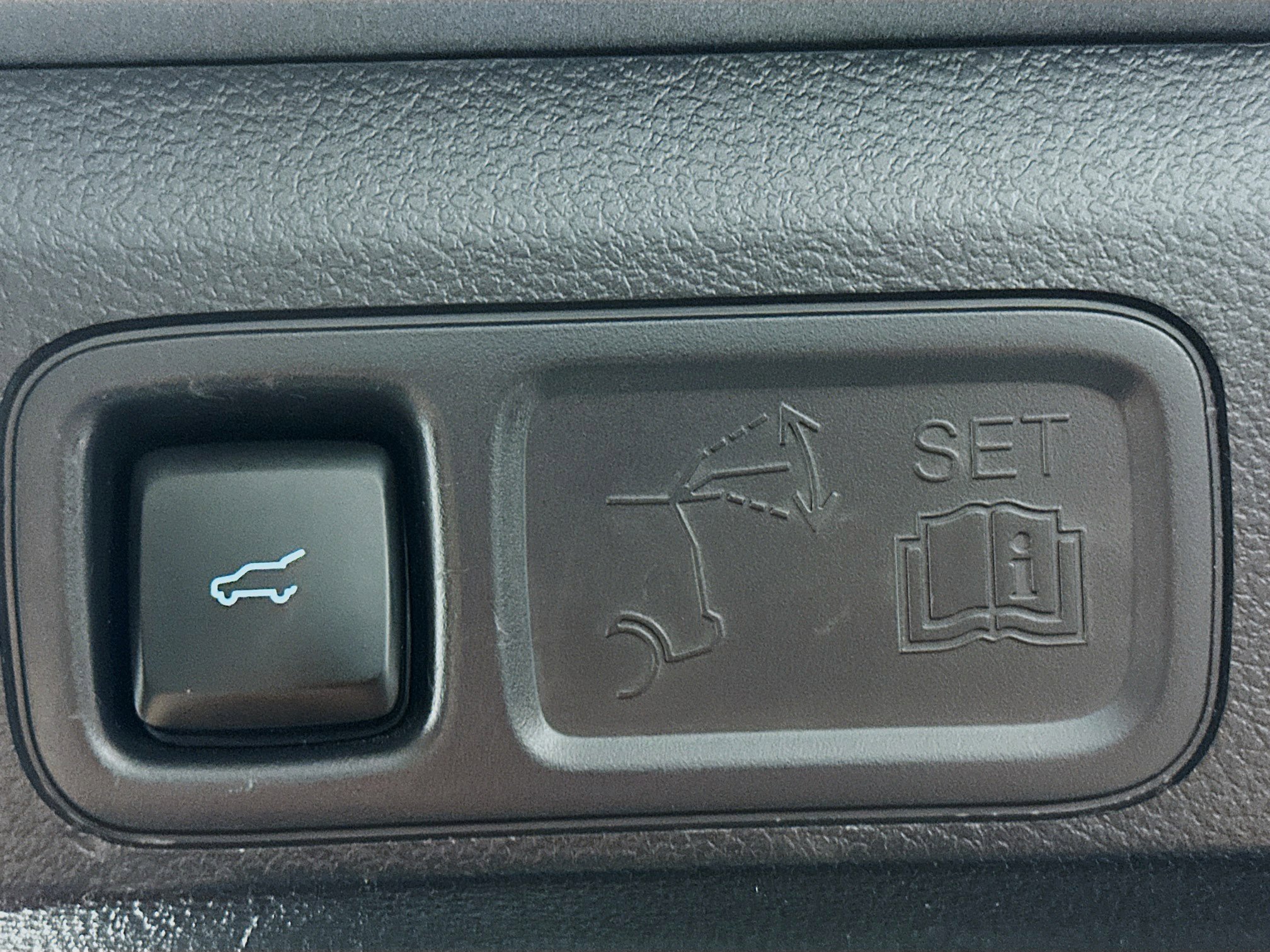 Used 2024 Ford Expedition Max XLT image 31