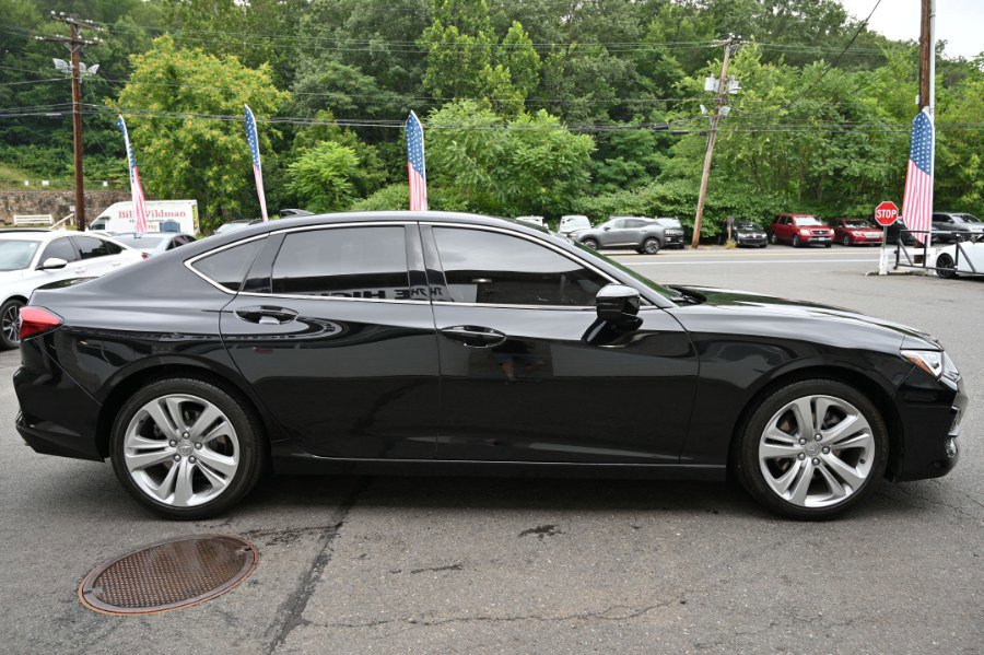 Used 2023 Acura TLX w/ Technology Package image 9