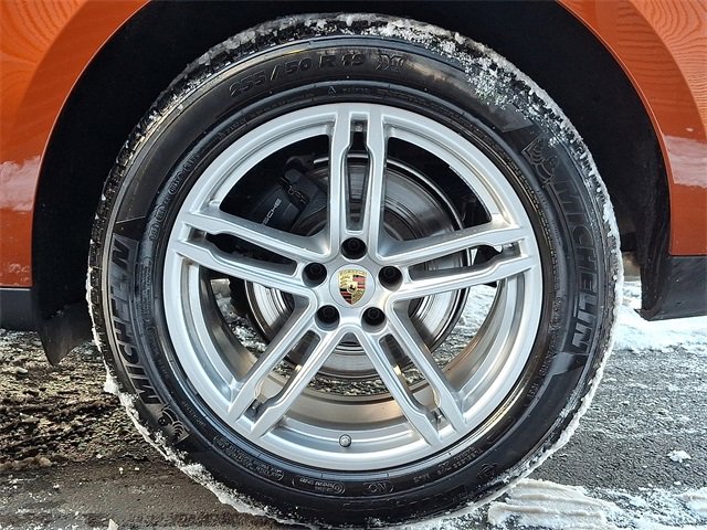 Used 2025 Porsche Macan image 13