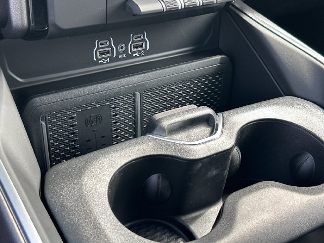 New 2027 RAM 1500 4x4 Crew Cab image 22