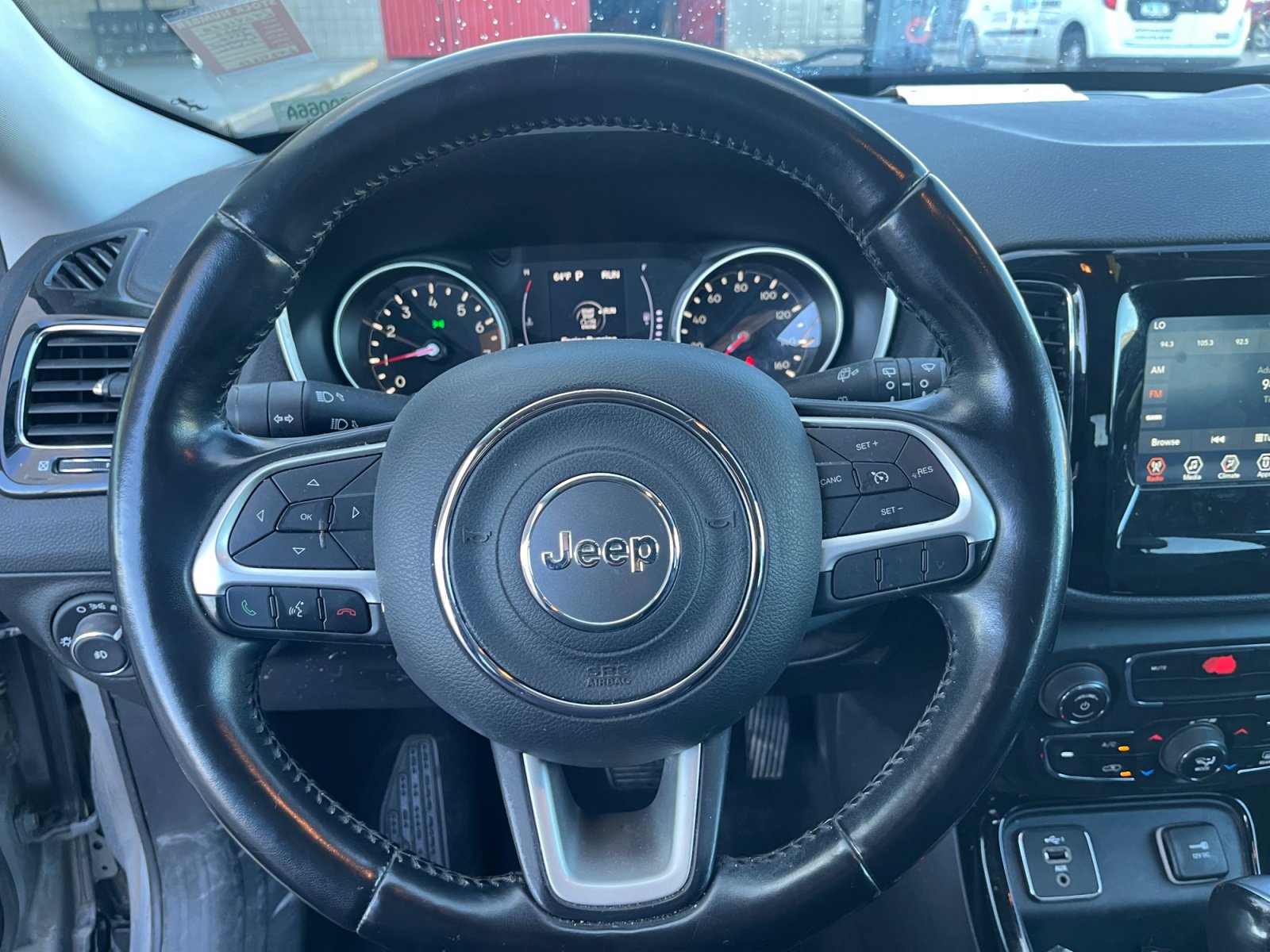 Used 2020 Jeep Compass Latitude image 9