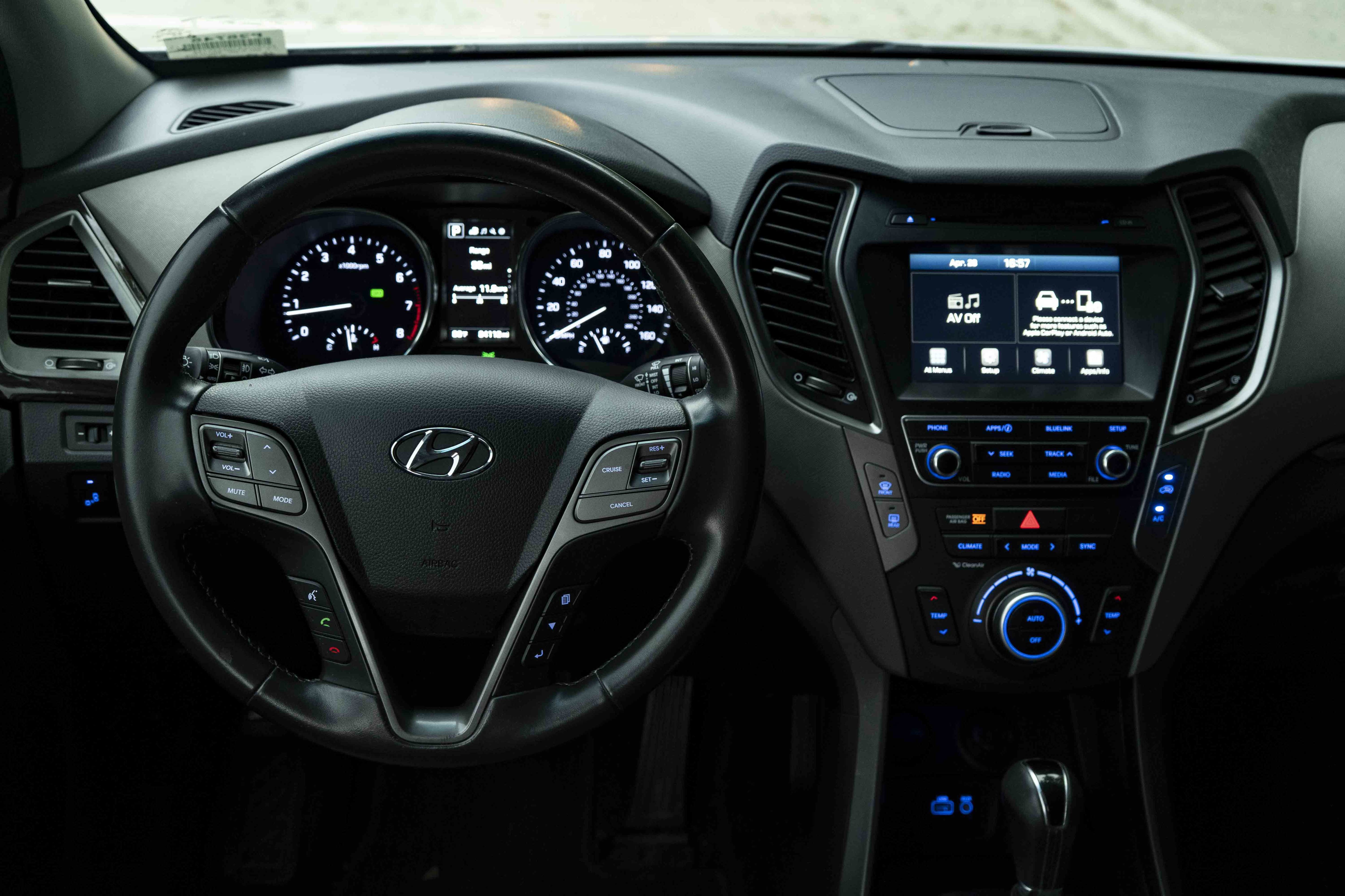 Used 2017 Hyundai Santa Fe Sport FWD image 19