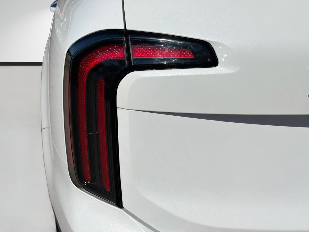 Used 2024 Kia Telluride SX FWD image 10