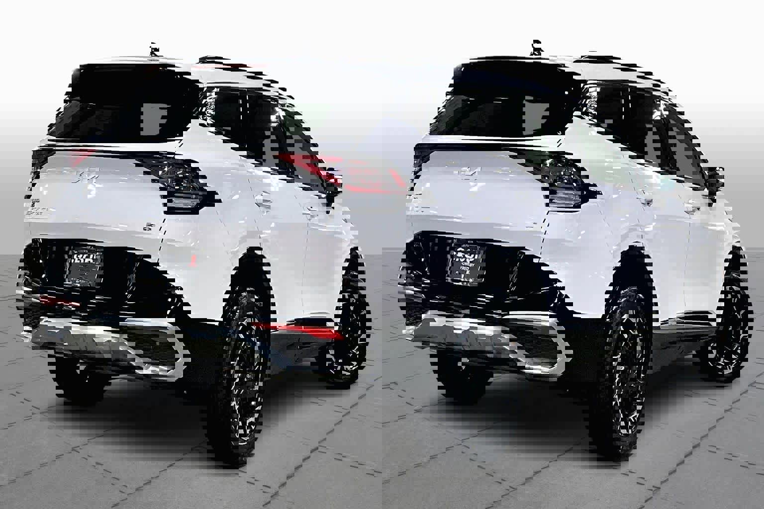 Used 2023 Kia Sportage SX image 13