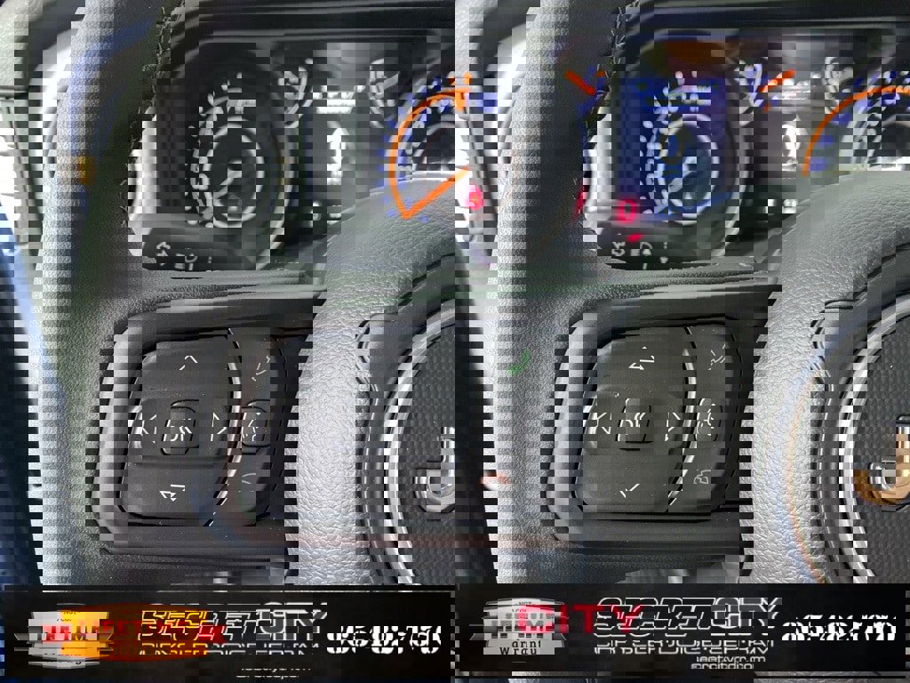 New 2025 Jeep Gladiator Sport image 15