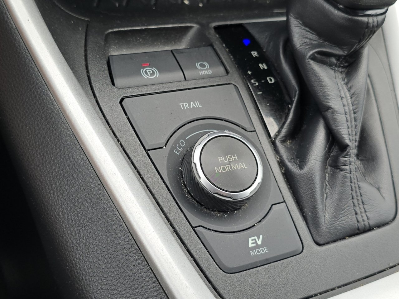 Certified 2023 Toyota RAV4 XLE AWD/4WD image 23