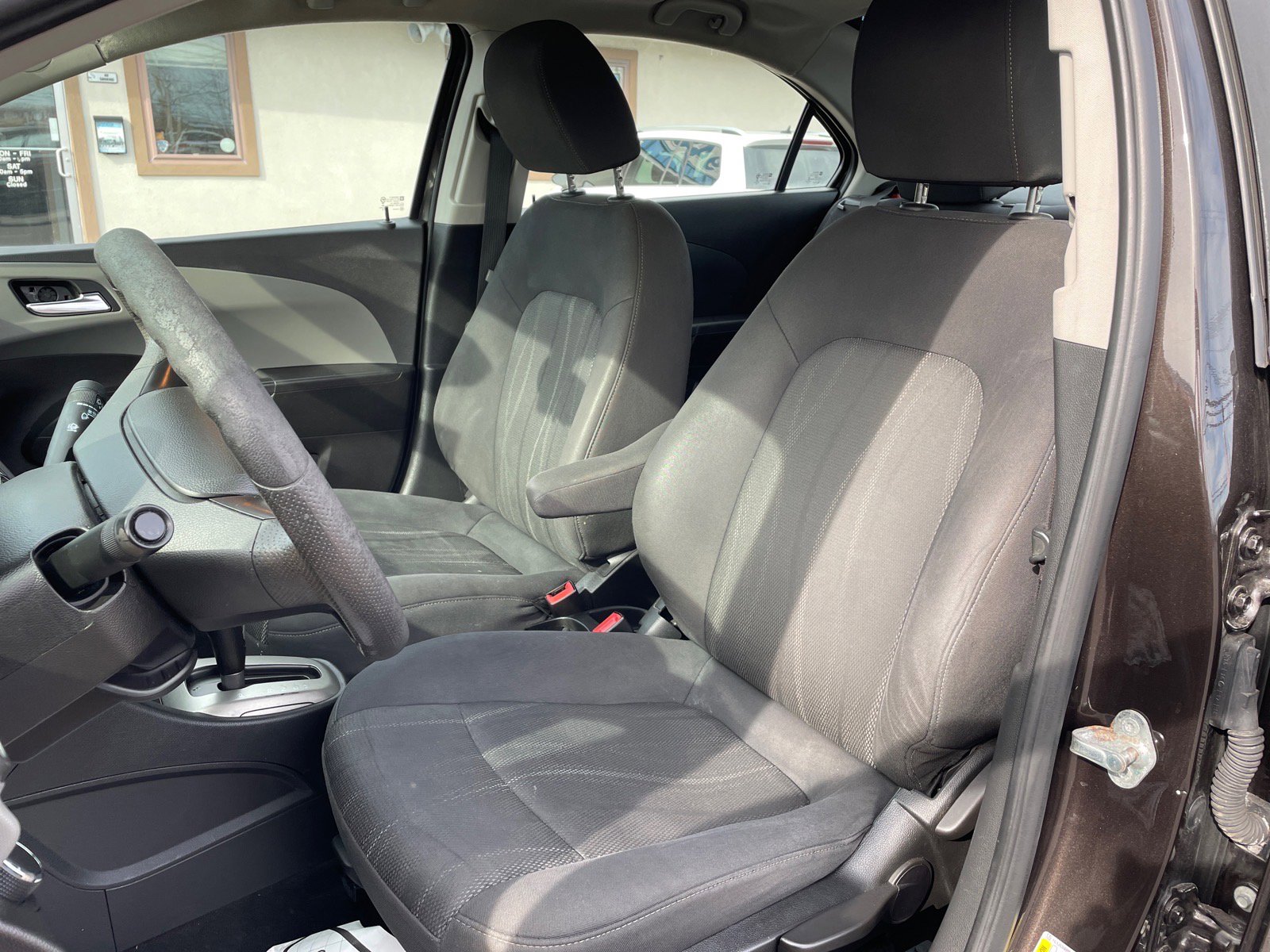 Used 2016 Chevrolet Sonic LT image 17