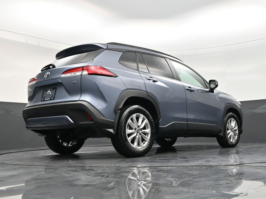Used 2024 Toyota Corolla Cross LE image 24