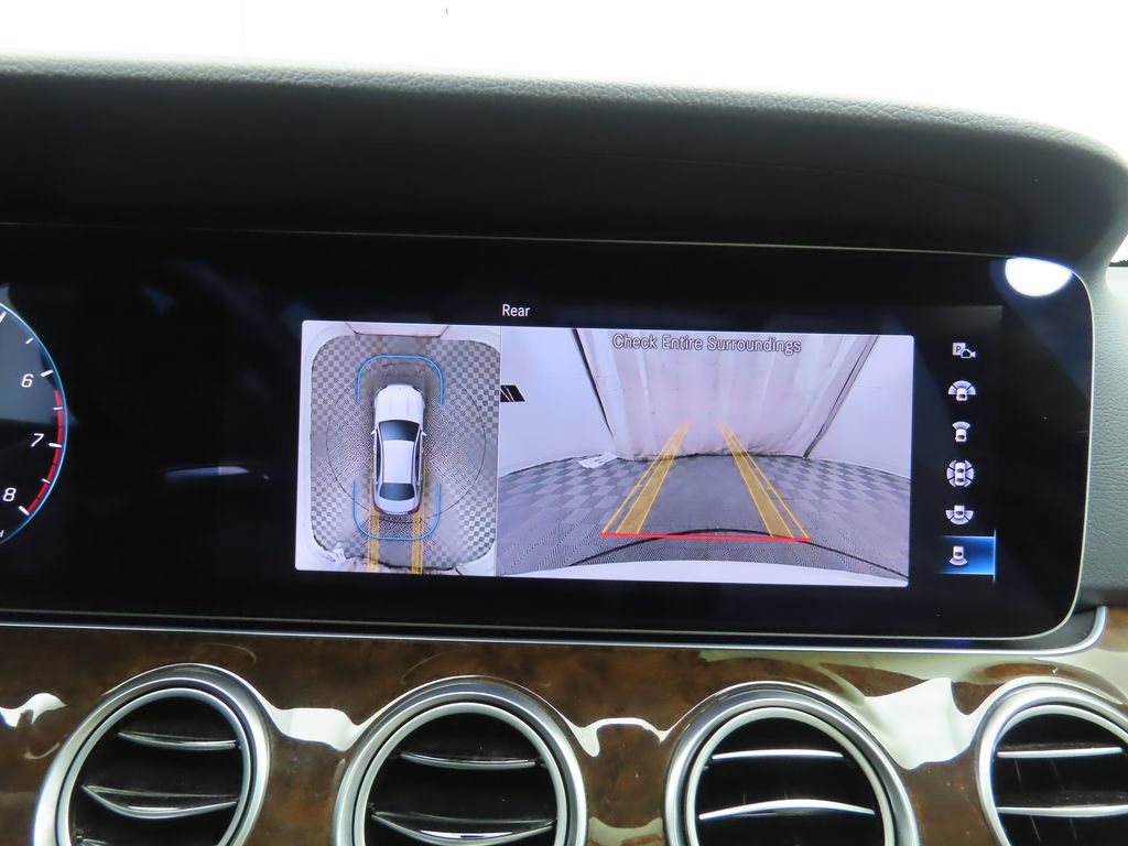 Used 2023 Mercedes-Benz E 350 Sedan image 15