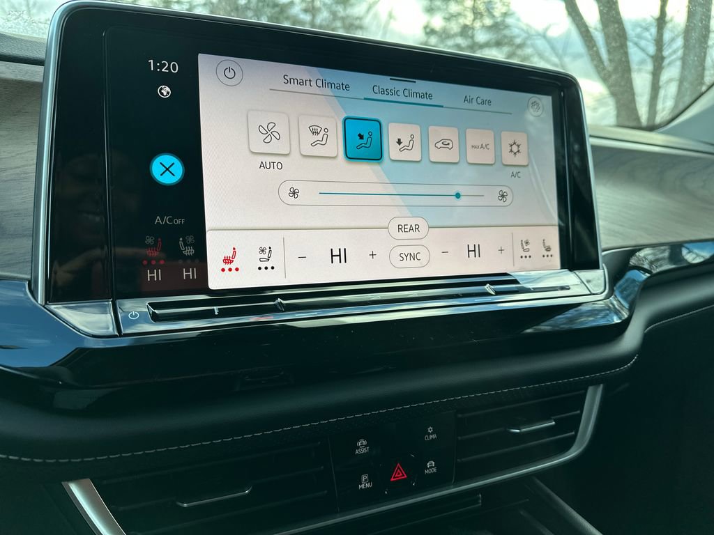 New 2026 Volkswagen Atlas SE image 11