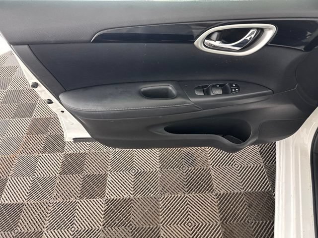 Used 2017 Nissan Sentra SV FWD image 22