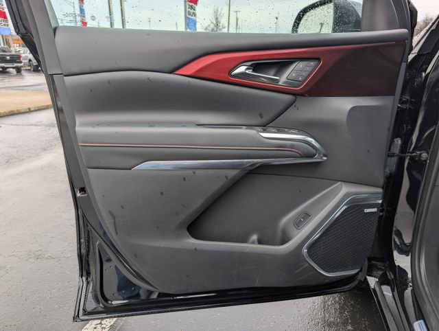 Used 2024 Chevrolet Traverse RS w/ LPO, Floor Liner Package image 9