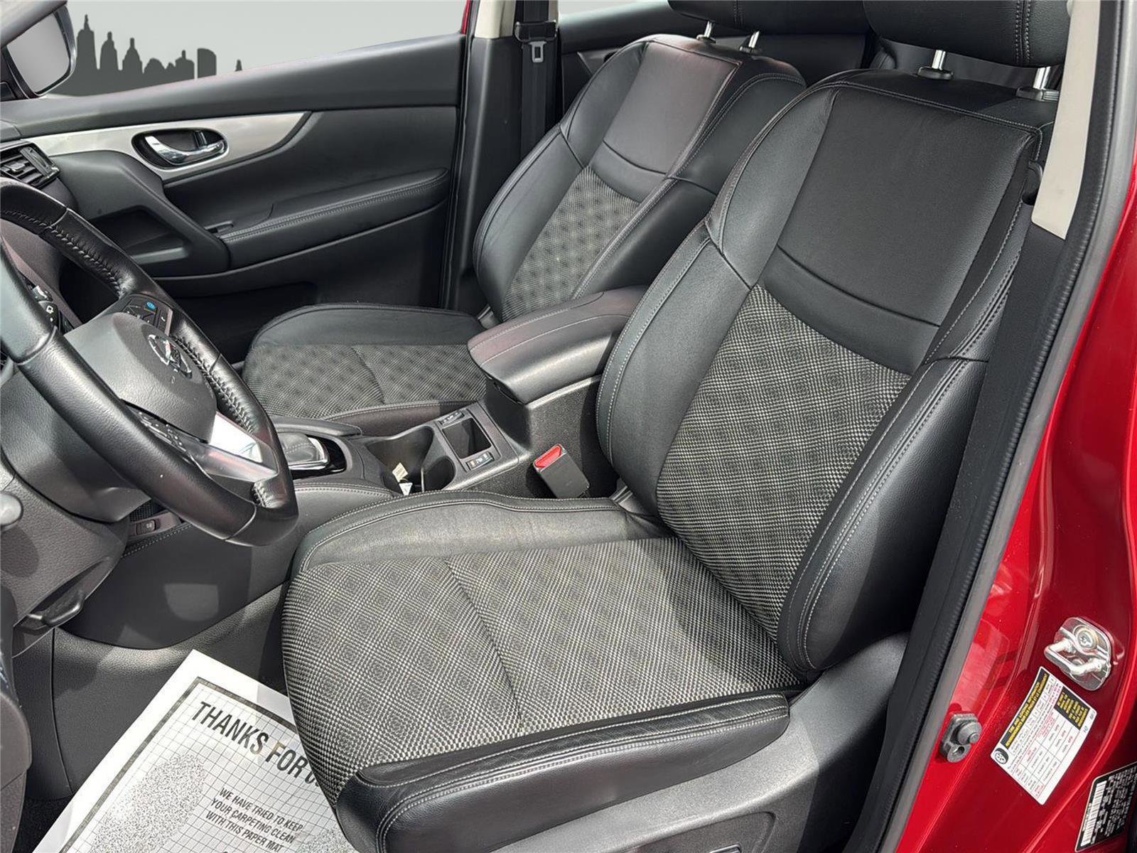 Used 2020 Nissan Rogue Sport SV w/ Technology Package image 17