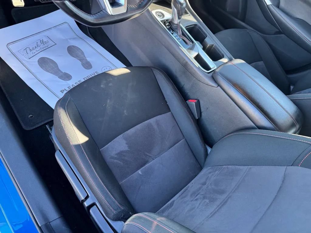 Used 2025 Nissan Sentra SR FWD image 10