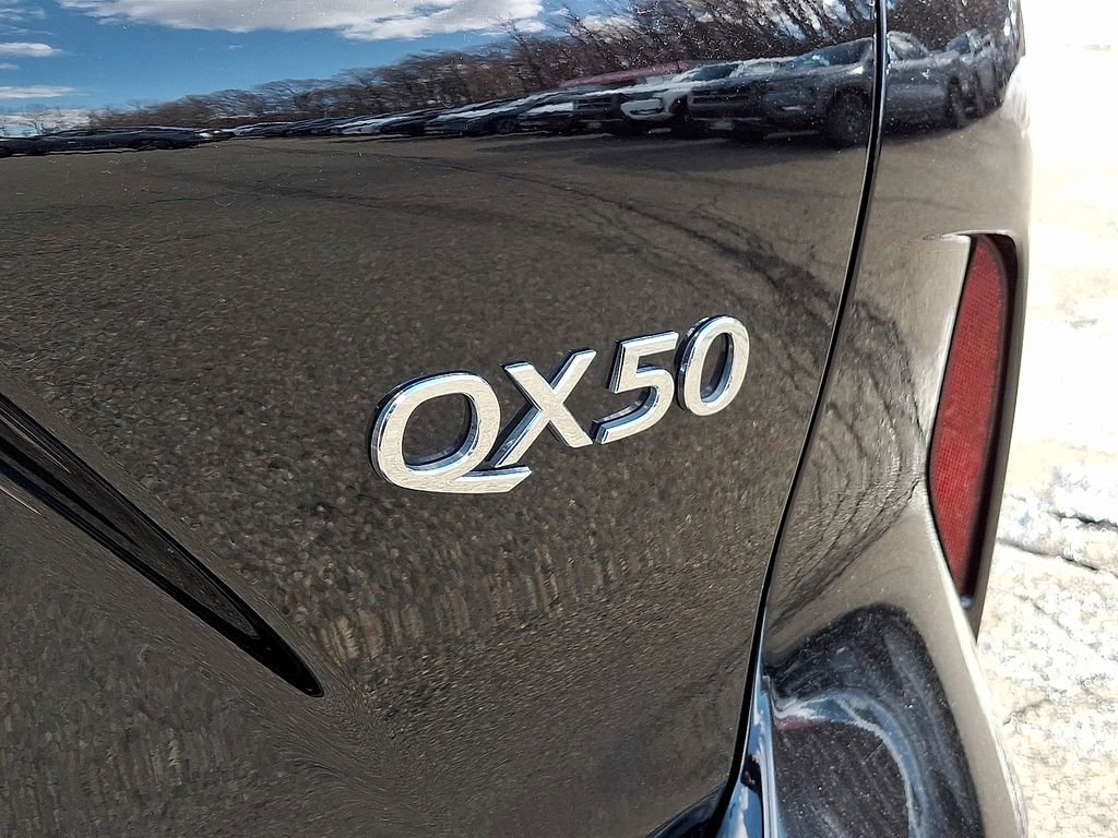 Used 2023 INFINITI QX50 Luxe image 31
