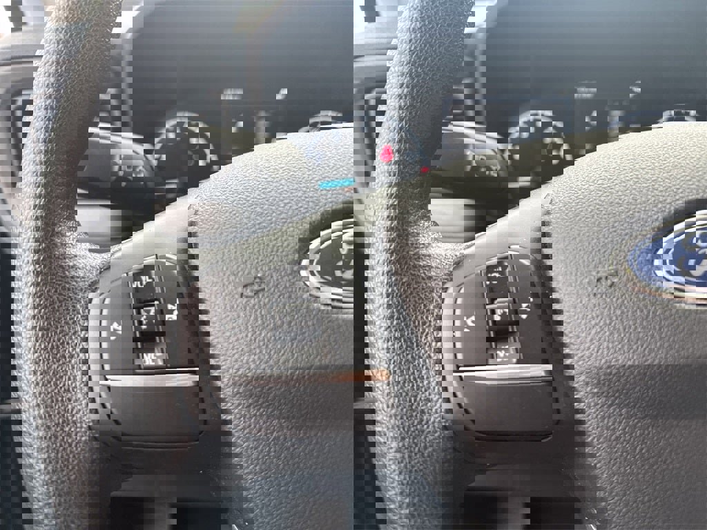 Used 2022 Ford Maverick XL image 19