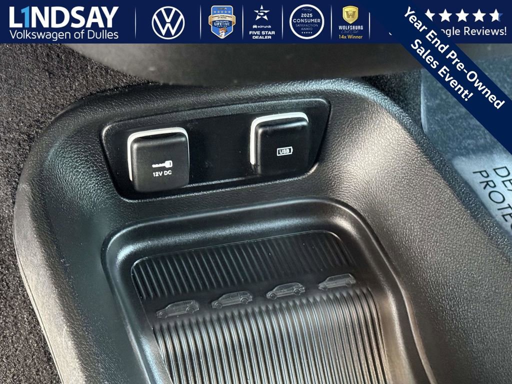Used 2019 Chrysler Pacifica Limited w/ Advanced Safetytec Group image 20